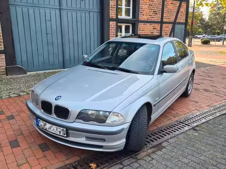 BMW Série 3 320i 2.0 150