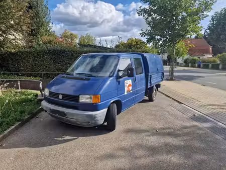 Volkswagen Transporter T4 2.4
