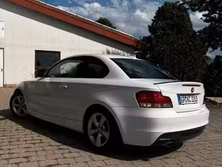 BMW Série 1 120d 2.0 177