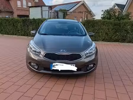 Kia Ceed 1.4 100