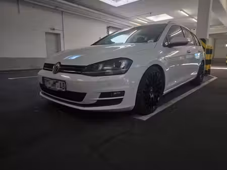 Volkswagen Golf 2.0 TDI 110 Cup