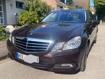 Mercedes-Benz Classe E E 200 Avantgarde