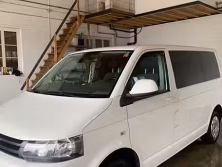 Volkswagen Transporter T5 2.0 TDI 140