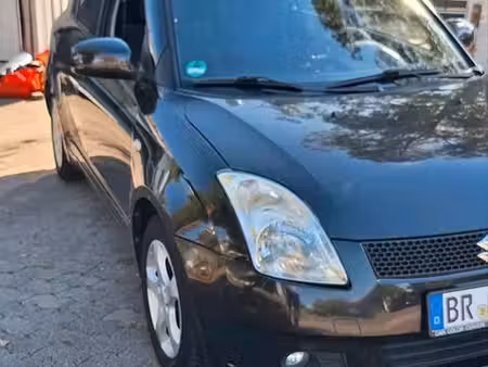 Suzuki Swift 1.3 92