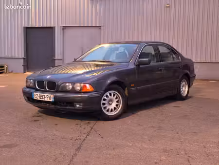 BMW Série 5 523i 2.5 170