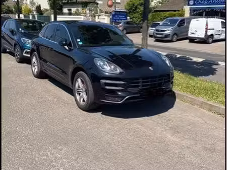 Porsche Macan Turbo V6 3.6 400 4x4