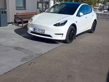 Tesla Model Y Grande Autonomie 4x4
