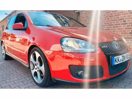 Volkswagen Golf GTI 2.0 200