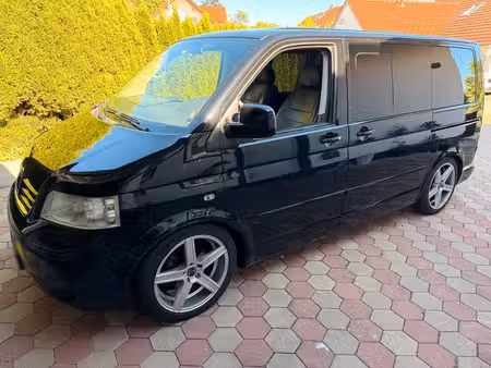 Volkswagen Transporter T5 2.5 TDI 174