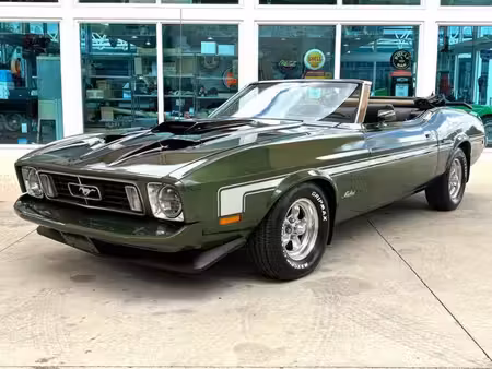 Ford Mustang Base