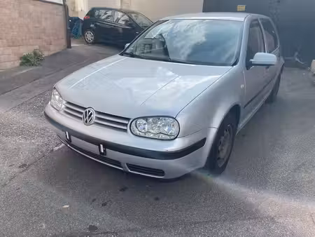 Volkswagen Golf 1.4 75