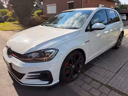 Volkswagen Golf GTI 2.0 245 Performance