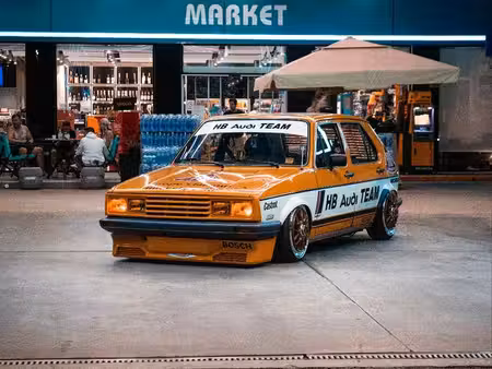 Volkswagen Golf 