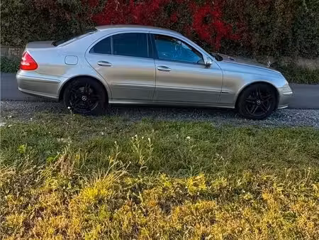 Mercedes-Benz Classe E E 280 V6 3.0 190