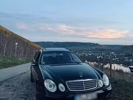 Mercedes-Benz Classe E E 200