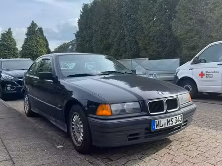 BMW Série 3 361i 1.6 102