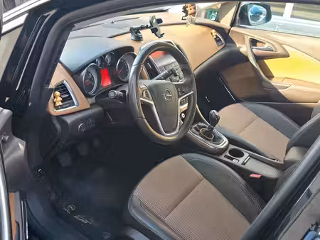 Opel Astra 1.4 140