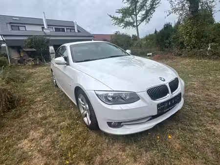 BMW Série 3 325d 3.0 204