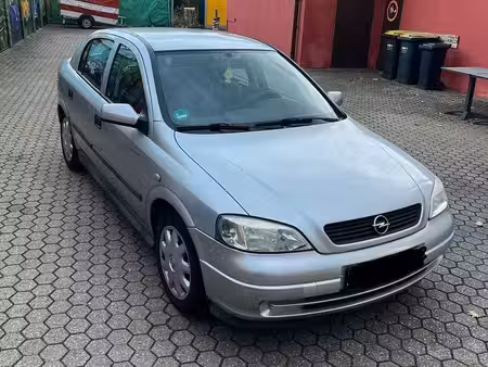 Opel Astra 1.6 75