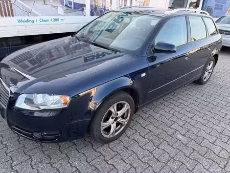 Audi A4 2.0 130