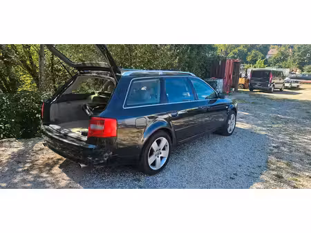 Audi A6 3.0 220