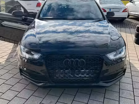 Audi A4 S line