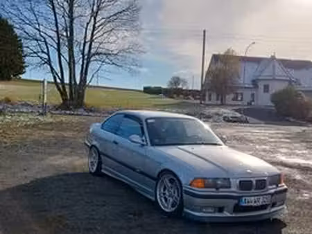 BMW Série 3 320i
