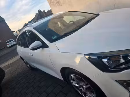 Ford Focus 1.0 125