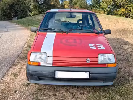 Renault R5 