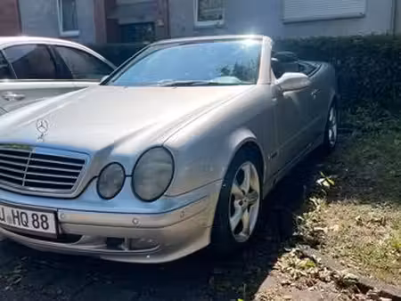 Mercedes-Benz CLK 200