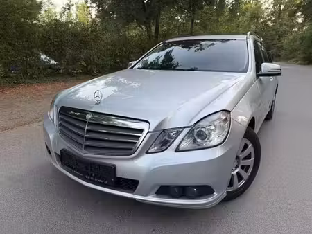 Mercedes-Benz Classe E E 200 2.1 CDI 136