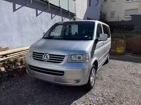 Volkswagen Transporter T5 2.5 TDI 174 Highline
