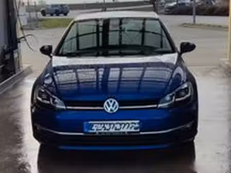 Volkswagen Golf 1.0 TSI 110
