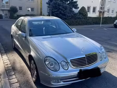 Mercedes-Benz Classe E E 200 Elegance