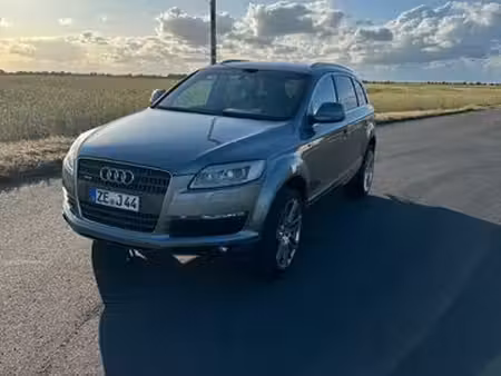 Audi Q7 V6 3.0 TDI quattro