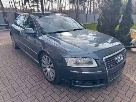 Audi A8 V8 3.7 280 quattro