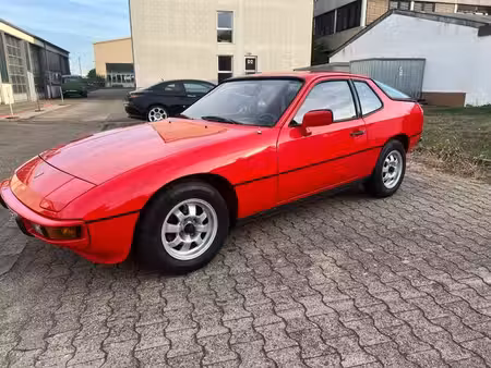 Porsche 924