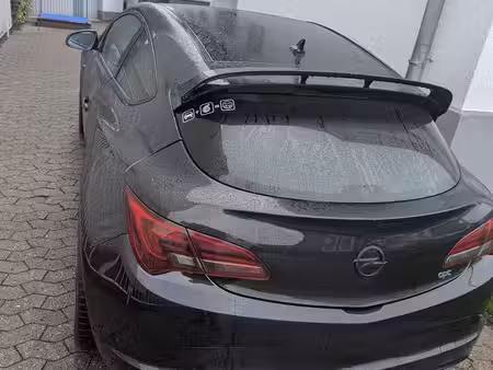 Opel Astra OPC 2.0 280 OPC Line