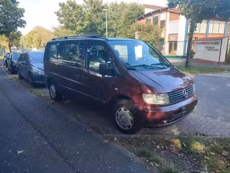 Mercedes-Benz Vito 112 2.2 122