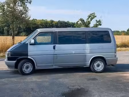 Volkswagen Transporter T4 2.5 110 GL
