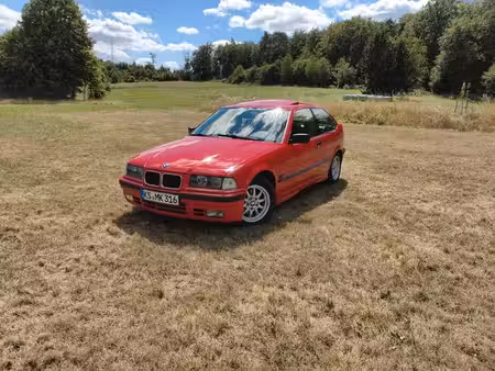 BMW Série 3 361i 1.6 102