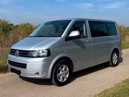 Volkswagen Transporter T5 2.0 TDI 140 Startline
