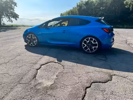 Opel Astra OPC OPC Line