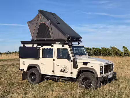 Land Rover Defender 2.4 122 Station Wagon 4x4