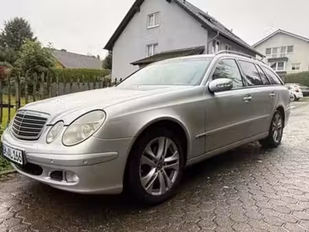Mercedes-Benz Classe E E 220 2.1 150