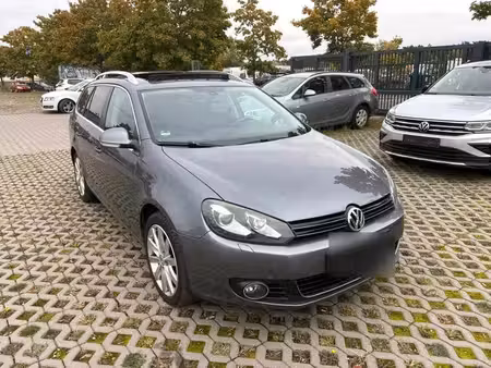 Volkswagen Golf 1.6 TDI 105