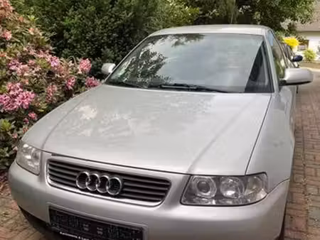 Audi A3 1.6 102