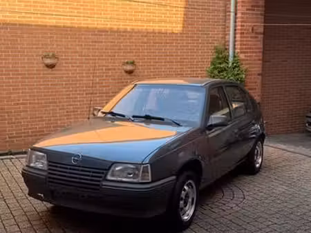 Opel Kadett 1.6