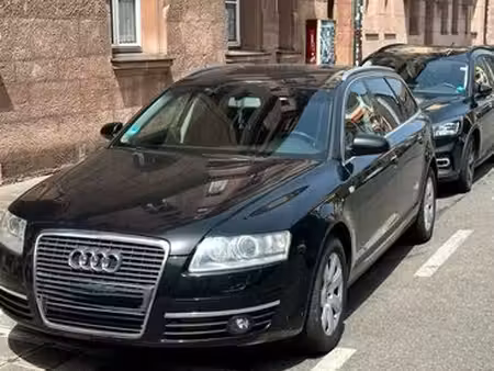 Audi A6 V6 2.7 TDI 180 quattro
