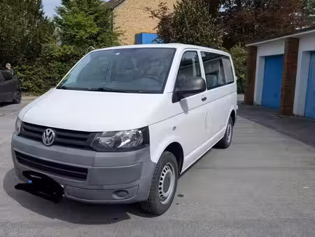 Volkswagen Transporter T5 2.0 TDI 102